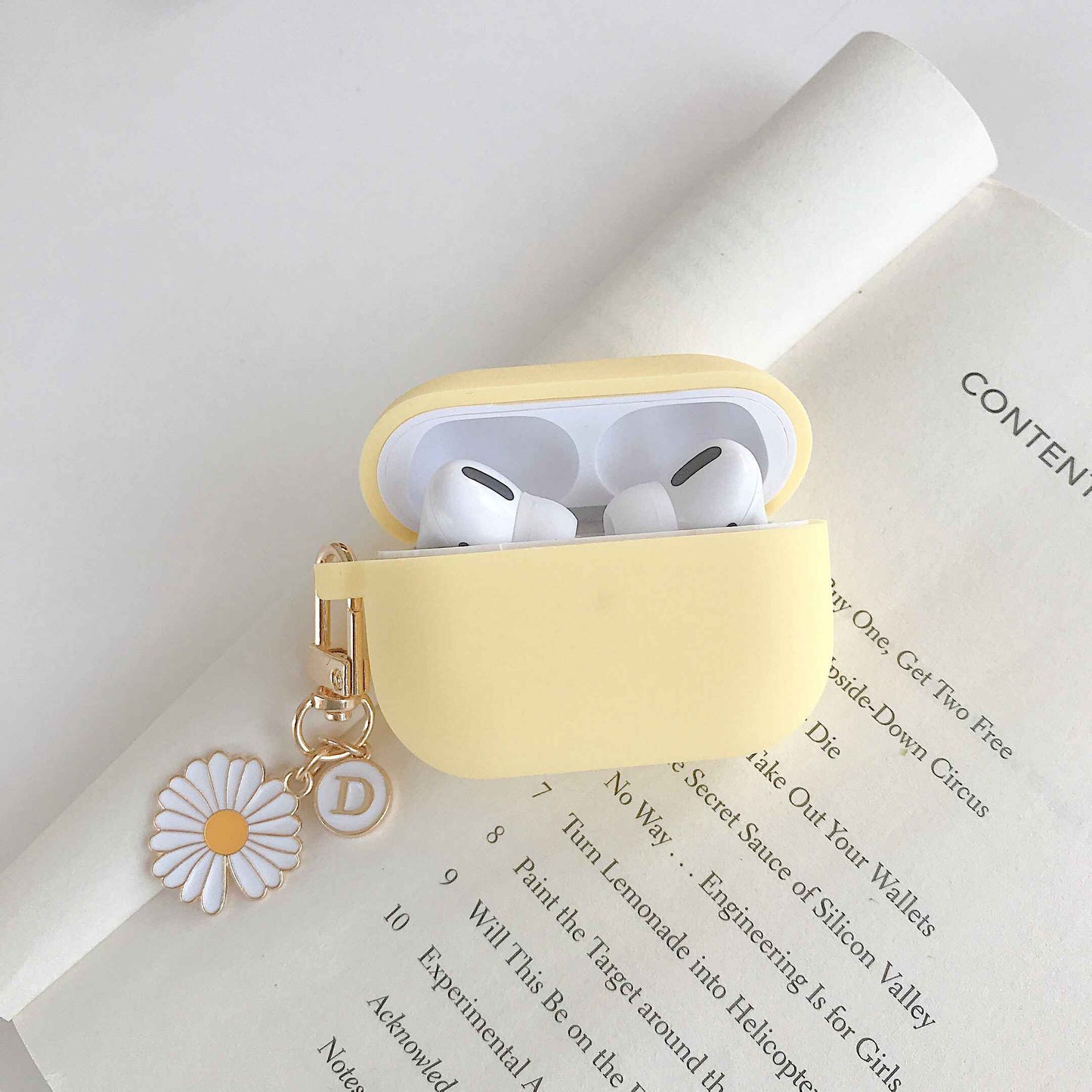 AirPods Pro Case Peach Pendant keyring headphone case